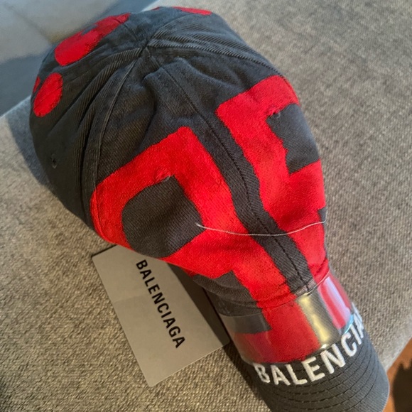 SOLD ๐ฅ๐ด๐ฅ๐ด๐ฅ๐ด - Picture 1 of 12